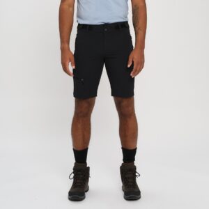 M Saksi, turshorts